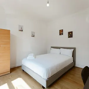 Plaistow Cosy Double - 8 Londra