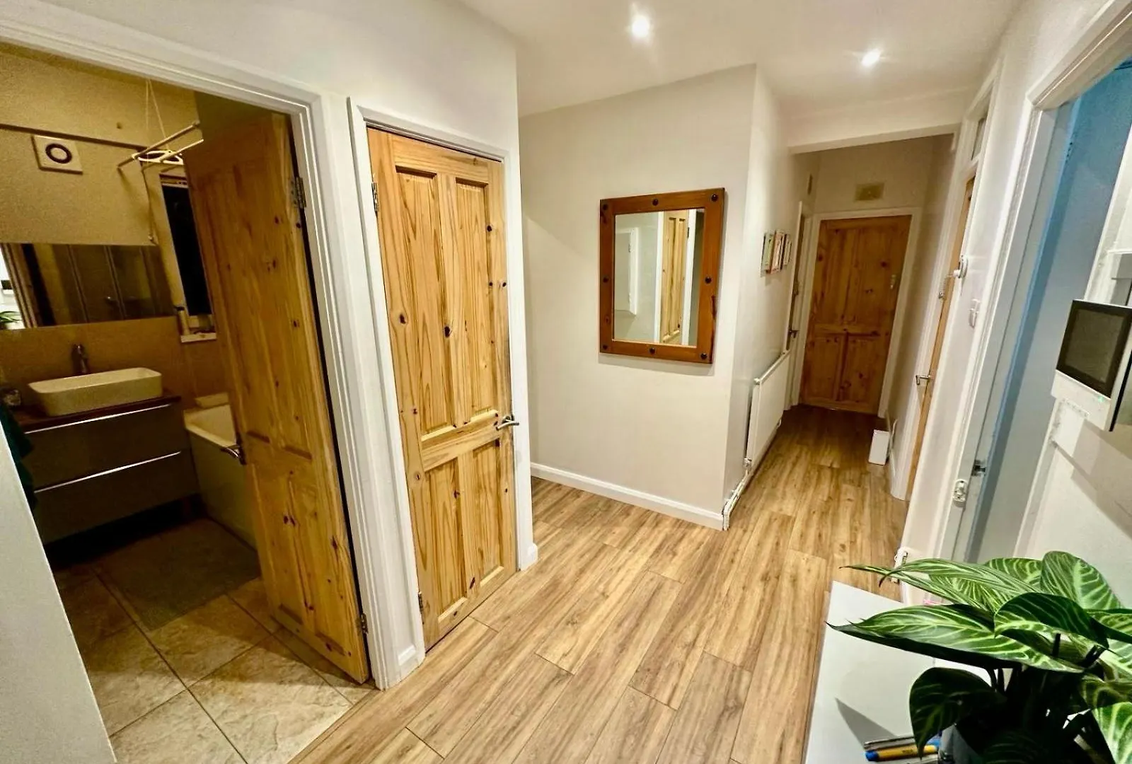 Guest house Victoria Park R4 Hotel London United Kingdom